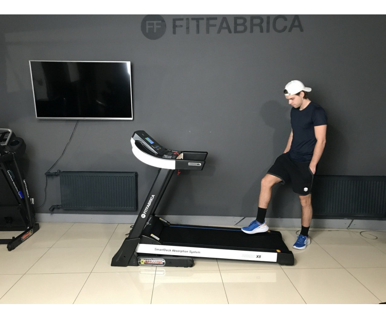 Беговая дорожка FITFABRICA Renzo X8